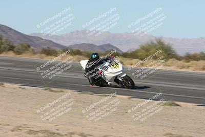 media/Oct-04-2025-CVMA (Sat) [[408bcdd6e4]]/Race 15-Femmewalla-Femmewalla UL/